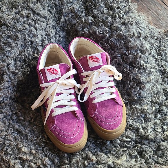 NWOT Retro Purple Suede Sk8-Mid - Picture 1 of 9